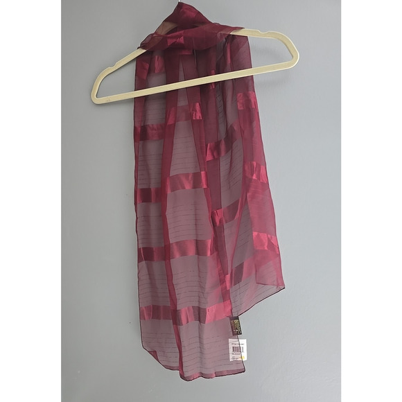 NWT Red Striped Metallic Lightweight Sheer Shawl Wrap Scarf Womans One Size - Picture 3 of 6